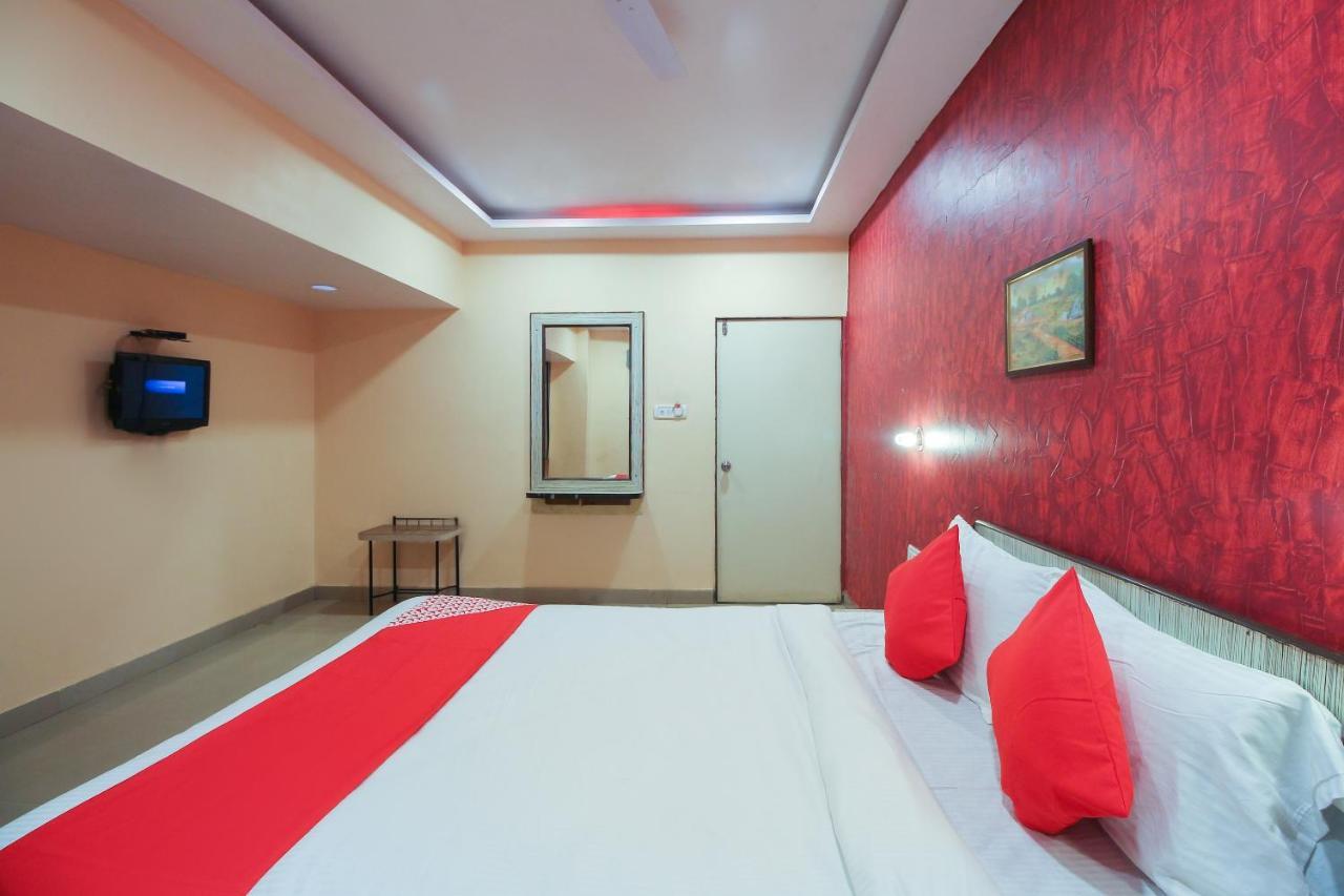 Oyo Hotel Nobel Executive Mahābaleshwar Kültér fotó